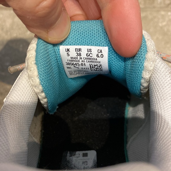 Puma City Rider - size 6 youth/ 38 EU - Picture 7 of 7